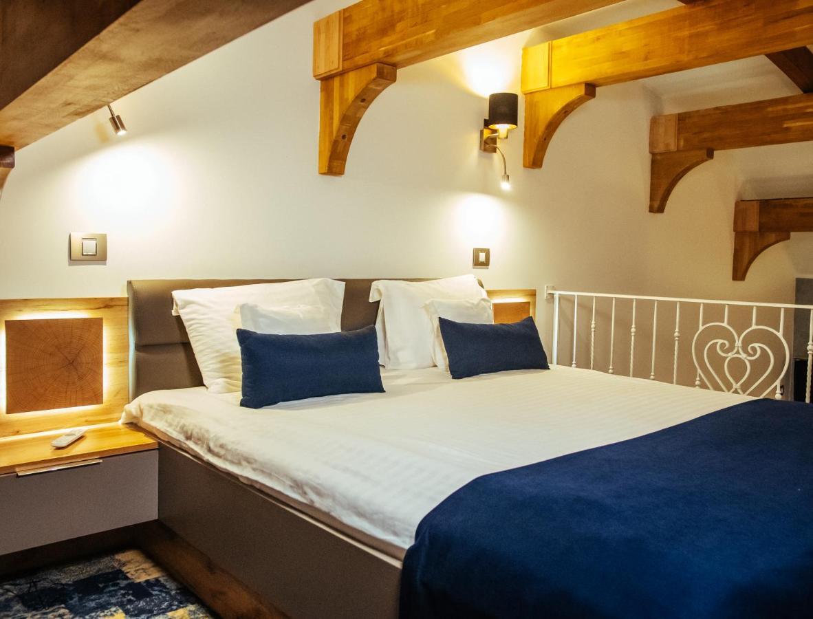 Hotel Restaurant Rustic Александрия Экстерьер фото